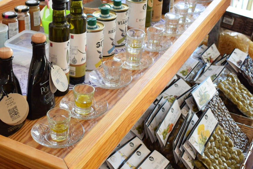 taxaki olive oil tasting